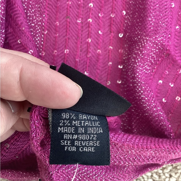 NWT Cejon Magenta silver thread & sequins womens infinity scarf | lightweight - Picture 6 of 10
